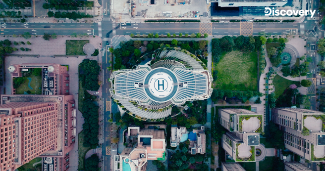 《建筑巨擘：陶朱隐园》屋顶停机坪。（图／Discovery提供）