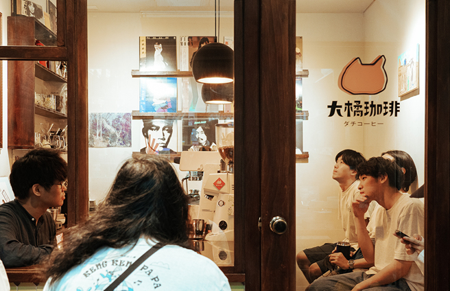 復古的日式咖啡店，用豆實在，價格卻是銅板價。(攝影/朱益良；圖片提供/薄荷綠工廠)