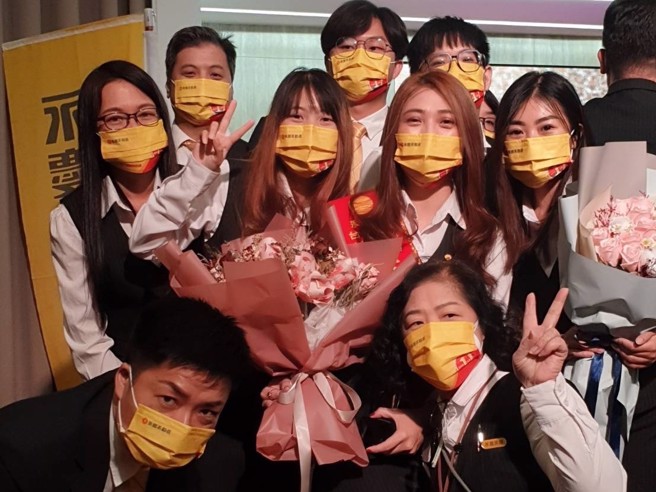 永慶加盟四品牌的聯賣制度，大幅提升成交機會和速度，讓劉亦宸與團隊讚譽有加。(圖/永慶房產集團)