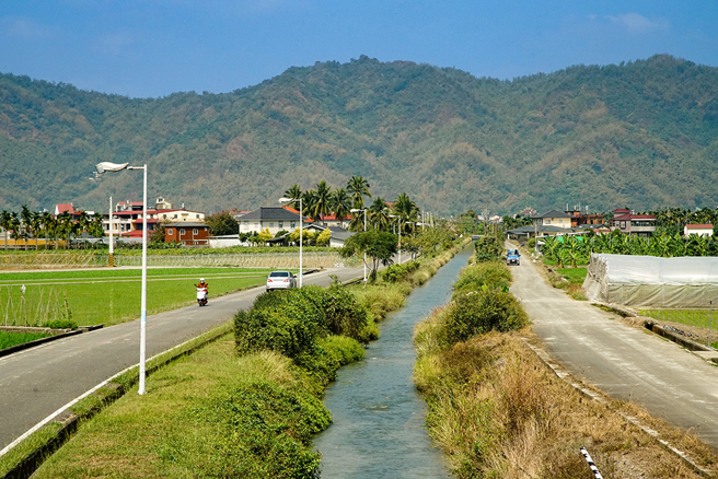 美浓水圳(摄影/曾信耀)
