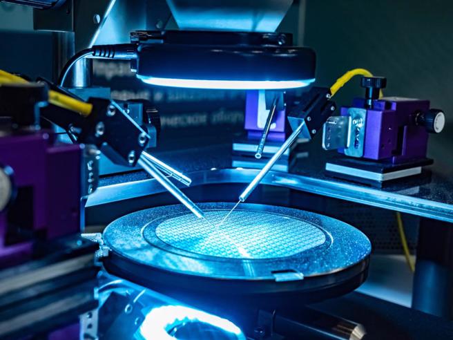 安谋决定不卖最新晶片技术给阿里巴巴。（示意图／shutterstock提供）