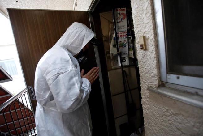 城市内的独居人口很多，使得孤独死的事例也在增加。(图/路透)