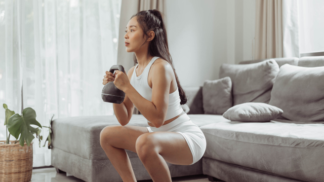 一名女大生因為太胖選擇減肥，沒想到回家後卻被罵是不孝女，被爸爸趕回宿舍。（示意圖／Shutterstock）