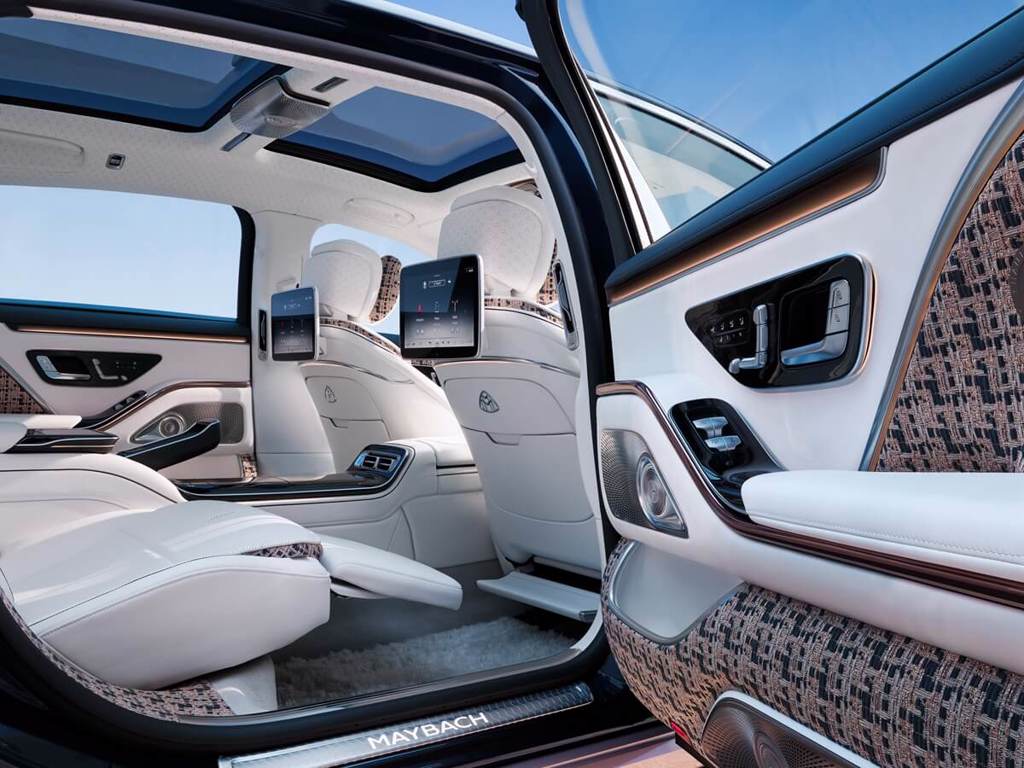來自高級時裝的設計靈感！Mercedes-Maybach推出限量版S-Class Haute Voiture(圖/CARSTUFF)