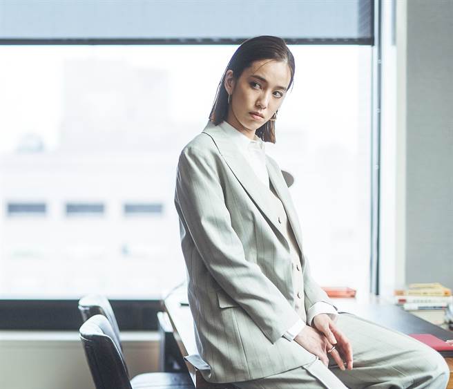 陳庭妮在《最佳利益2》化身火辣女律師。（群之噰傳播提供）