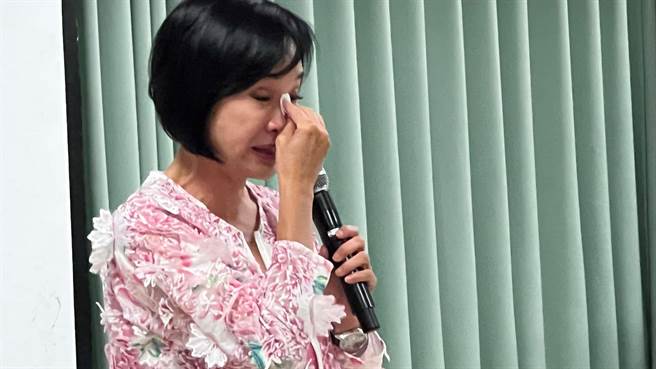 代表国民党参选高雄市长失利的柯志恩，今（15）日举办最后一场感恩茶会，她感谢落泪谢谢支持者力挺。（柯宗纬摄）