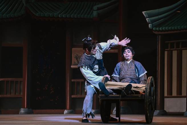 《燕云十六州》主要重新调整剧情，上半场埋线铺陈，下半场则一一引爆，带来全新的震撼。」（邓博仁摄）