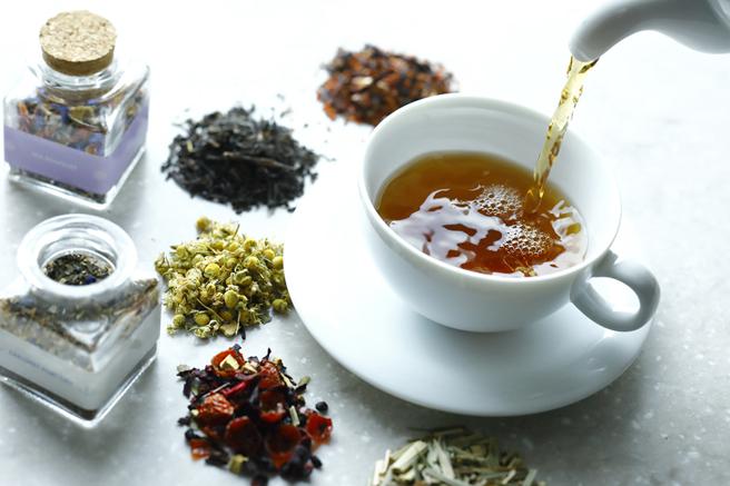 下午茶备有15种以上的红茶，品尝草莓时也能品味茶香。（Hotel 小田急 Southern Tower提供）