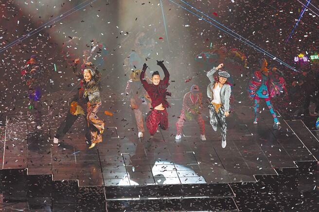 草蜢宣布明年3月18日即将重返台北小巨蛋开唱。（开丽娱乐提供）