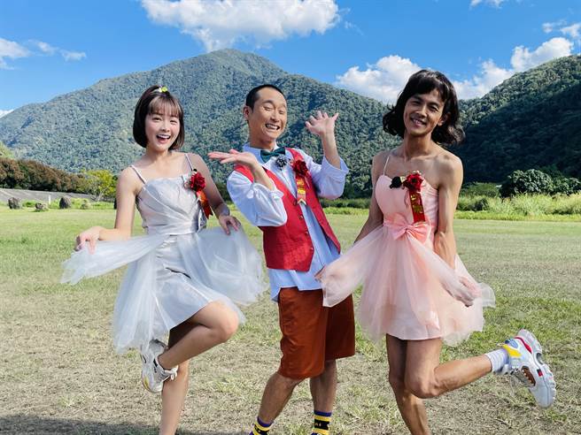 篮篮（左起）、阿翔、浩子。（民视题供）