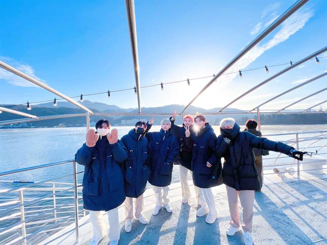 男團Ozone即將發行首張EP《Unicorn》。（索尼音樂提供）