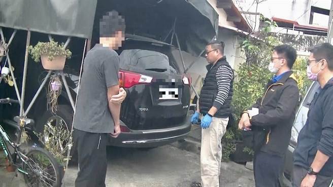 杨姓嫌犯与学甲枪击案犯案成员之一的红龟仔是从小就认识的伙伴，遭警查出2人是策画枪击案的共犯。（读者提供／程炳璋台南传真）