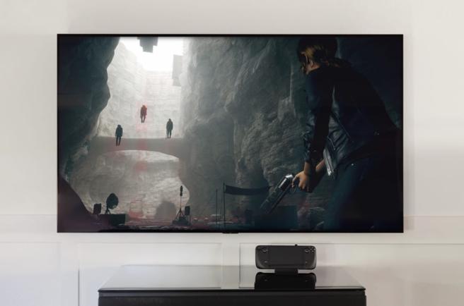 Steam Deck除了手持以外，也能透過USB-C連接埠或基座與電視、顯示器連接，以享受更廣闊的視野。（Steam Deck官網）