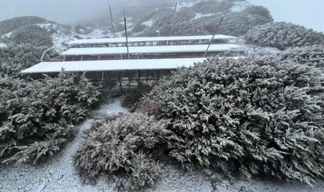 寒流来临，阳明山地区可能下雪。（中央气象局提供）