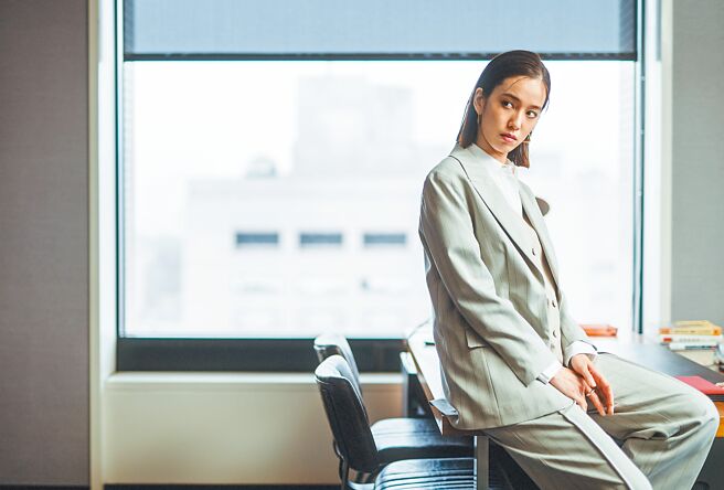 陈庭妮在新一季《最佳利益》饰演火辣女律师。（群之噰传播提供）