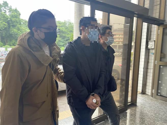 解男遭警方拘提到案。（警方提供）