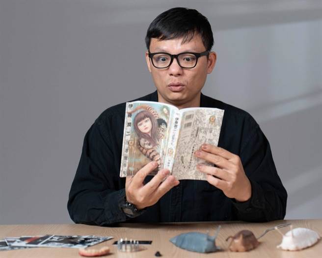 《聪明镇》制作人徐国伦分享影集幕后制作过程，为集资加把劲。（吴松翰摄）