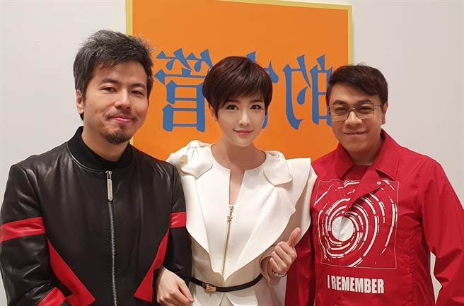 黄国伦（左起）、寇乃馨与蔡康永拥有好交情。（寇乃馨提供）