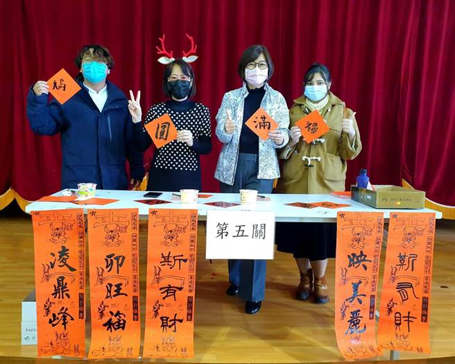 景文科技大学于15日火热举办冬至汤圆聚活动。（校方提供）