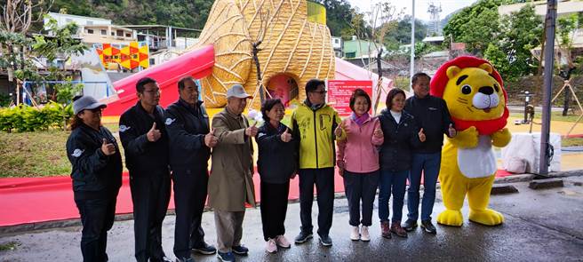 狮潭乡首座汶水亲子河滨公园，17日启用。（谢明俊摄）