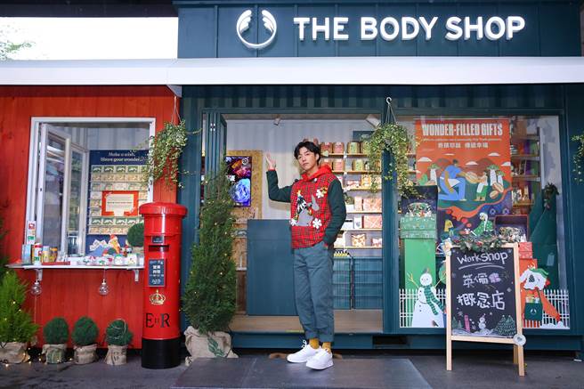 蔡凡熙17日出席The Body Shop一日店长活动。（品牌提供）