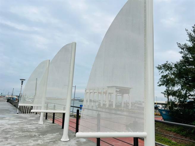 龍鳳漁港全新造景業已完工。（苗栗縣政府提供／謝明俊苗栗傳真）