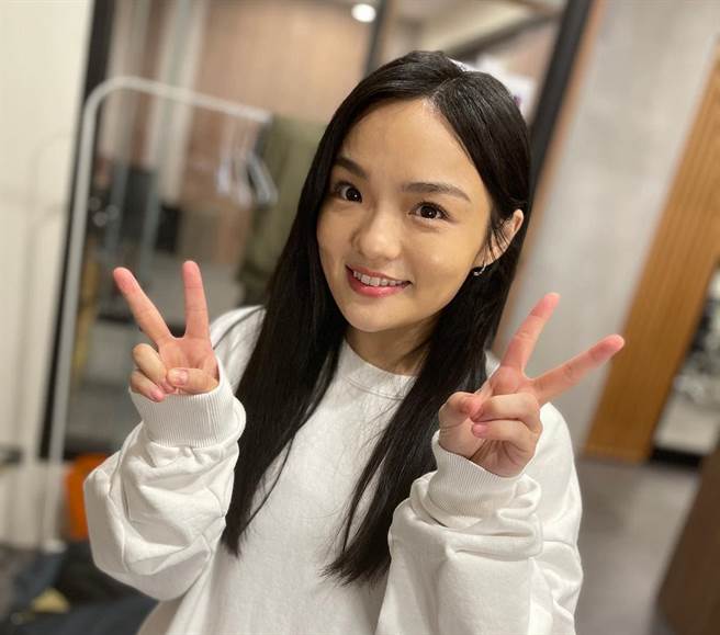 LaLa今晚报喜顺利产下小女儿。（翻摄徐佳莹脸书）