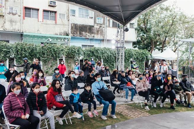 2022高山茶都·嘉義—茶·時尚活動進入倒數，持續低溫仍不減民眾熱情，仍有不少民眾到場參與。（嘉義縣政府提供／呂妍庭嘉義傳真）