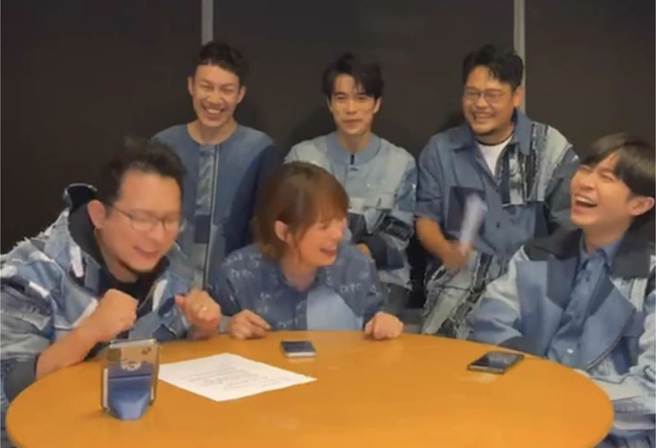 鱼丁纟宣布《池堂影夜》演唱会加场。(环球音乐提供)