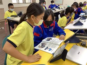 「生生有平板」 虎林國首座英語情境學習中心導入數位學習