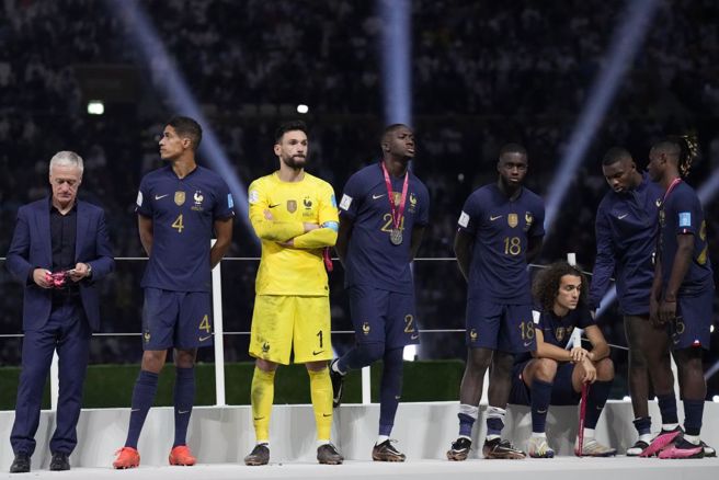 世界杯法国队被人下毒了英国名嘴提阴谋论惹议