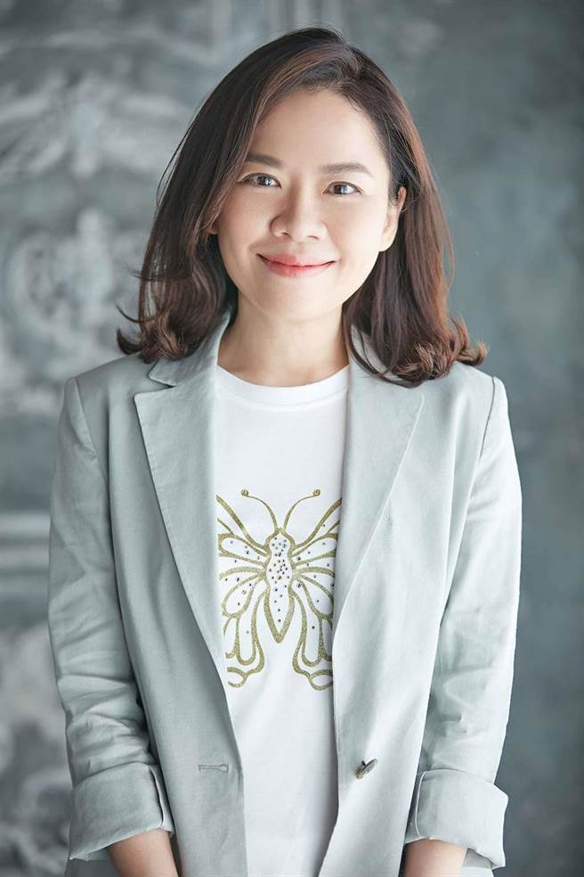 原观光局长周玲妏调任高雄市工商发展投资策进会总干事。（柯宗纬翻摄）