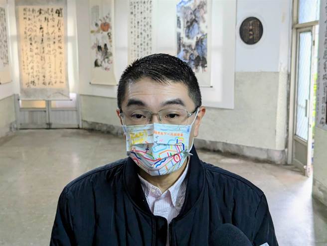 基隆市长当选人谢国梁20日表示，他正式上任后，将会全面检讨市府约聘雇及临时人员的人事。（张志康摄）