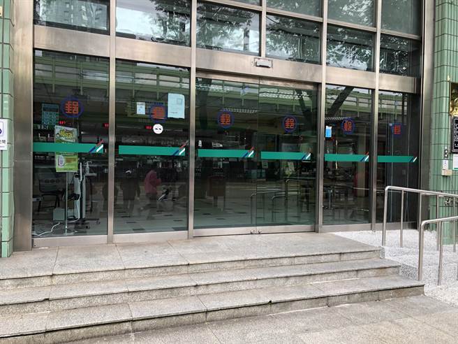 中華郵政示意圖(圖／吳靜君攝)