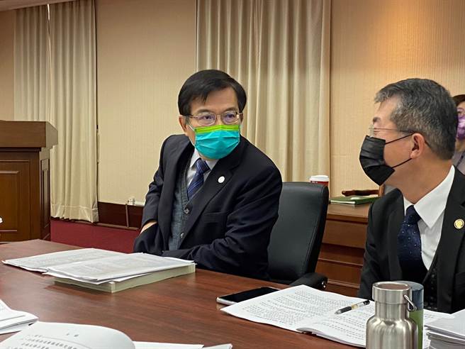 交通部长王国材。（陈佑诚摄）