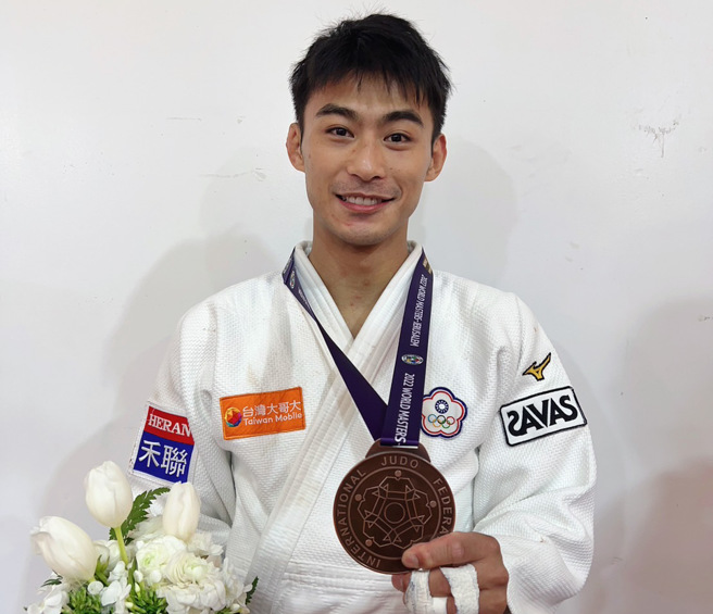 杨勇纬在2022耶路撒冷大师赛中夺得铜牌。（传动数位整合行销提供）