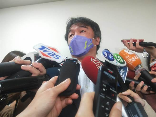 中央流行疫指挥中心指挥官王必胜。（图:郑郁蓁摄）