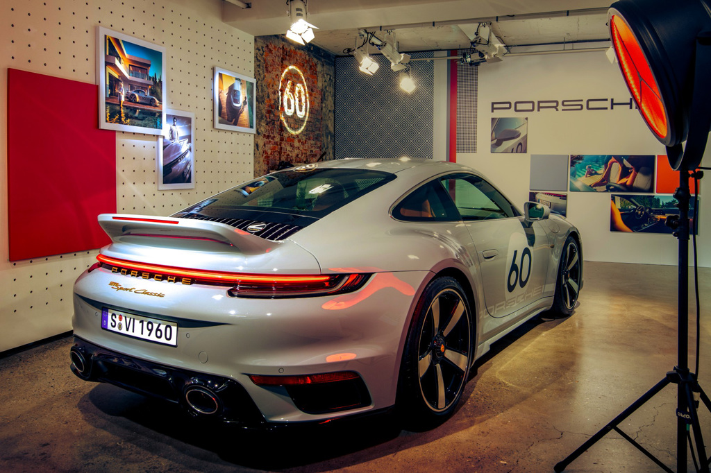 鴨尾、千鳥格紋，Porsche 911 Sport Classic 破千萬抵台！(圖/2GAMESOME)