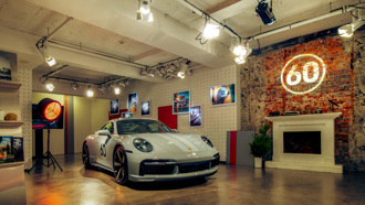 鴨尾、千鳥格紋，Porsche 911 Sport Classic 破千萬抵台！