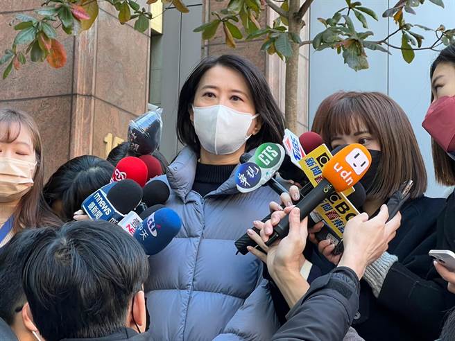 國民黨候選人王鴻薇建議，連副總統賴清德都非常直接面對問題，民進黨的朋友應認真面對內部有沒有黑金的問題。（李奇叡攝）