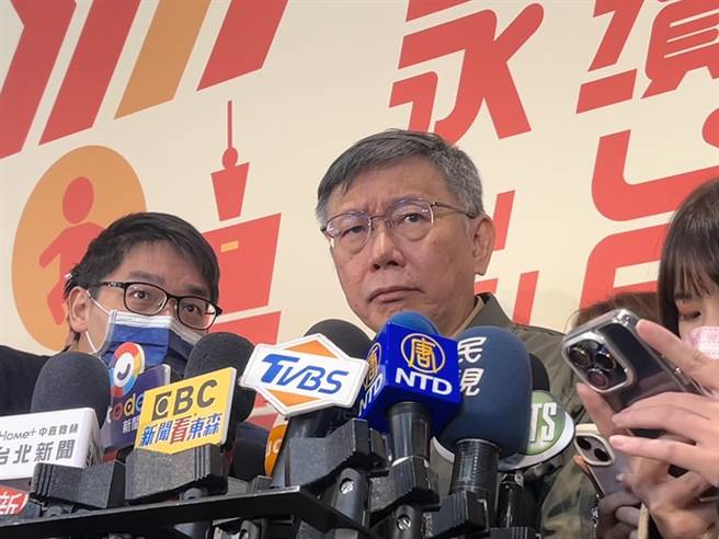 北市长柯文哲22日上午举行8周年记者会后受访。（陈薏云摄）