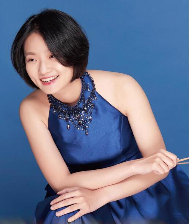 青年扬琴家廖紫伶，演奏风格精致细腻，音色多变，是活跃乐坛的青年扬琴演奏家之一。(图／臺北市立国乐团提供)