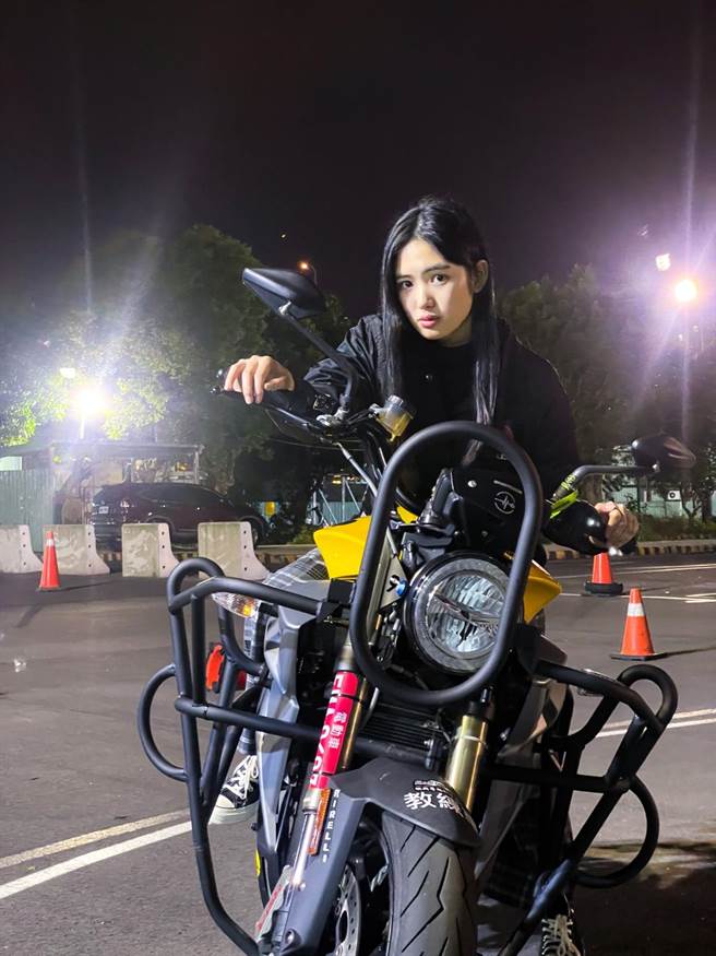 雷嘉汭認為考照過程沒有想像中的困難。（凱渥提供）