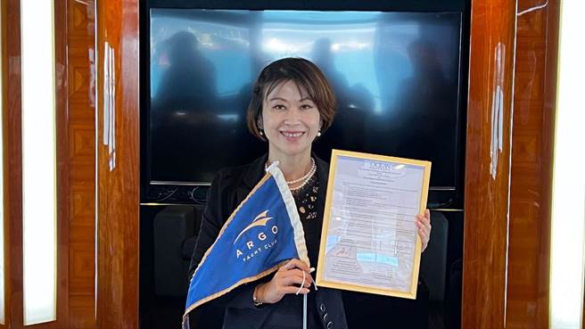 亞果集團總經理唐玉書今（22日）宣布，本月亞果與東南亞最大遊艇會Ocean Marina Yacht Club簽署完成合作MOU，雙方締結為姐妹會。（柯宗緯攝）