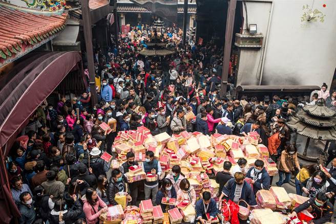 财神信仰受欢迎，云林县北港武德宫获观光局增列为主要观光游憩据点。（北港武德宫提供／张朝欣云林传真）