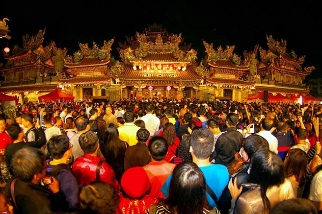 财神信仰受欢迎，云林县北港武德宫获观光局增列为主要观光游憩据点。（北港武德宫提供／张朝欣云林传真）