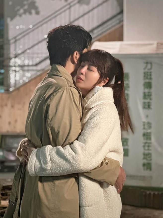 谢京颖和张书伟剧中感情受阻。（民视提供）