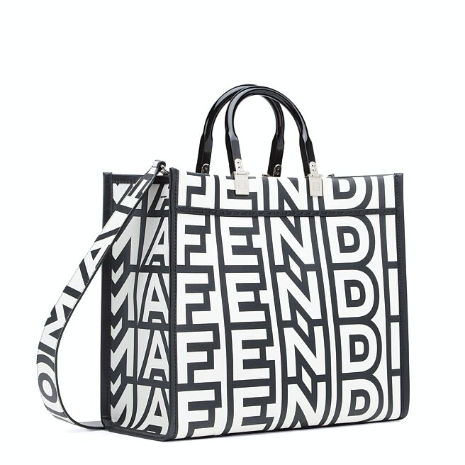 FENDI Roma限定系列 Fendigraphy Small，9万1000元。（FENDI提供）