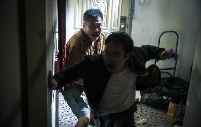 《正义迴廊》将震惊全香港骇人听闻的弒亲案血淋淋搬上大银幕。（甲上提供）