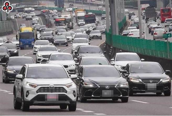 春节10天连假「国道0-5时免收费」 7大疏导措施、壅塞时段曝	。（本报资料照）